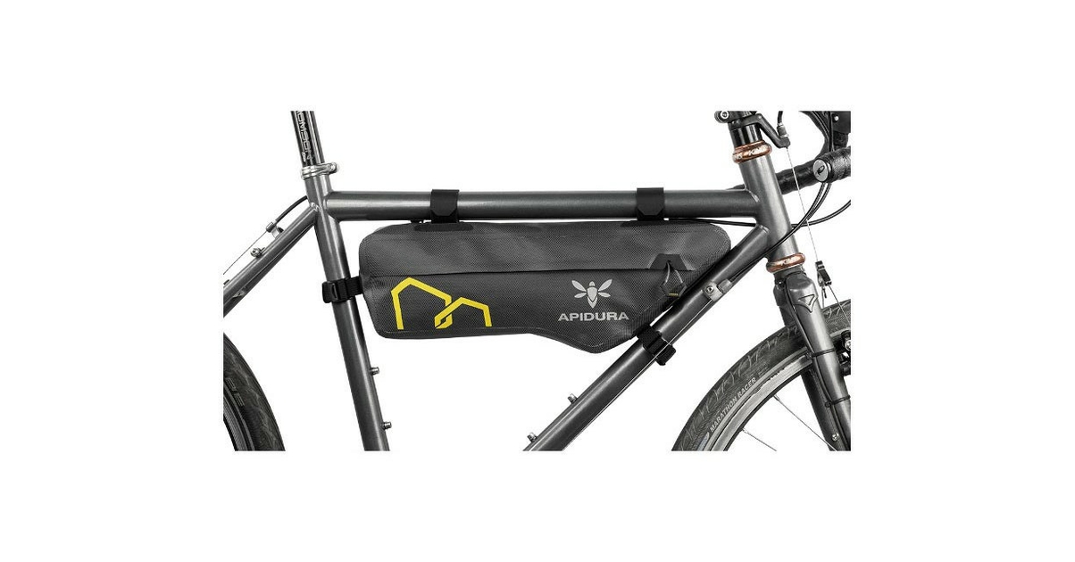 k*z様 APIDURA Expedition Frame Pack (3L) k*z様 APIDURA Expedition Frame Pack (3L)